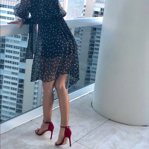 Black silk dress - Picture 4 of 4